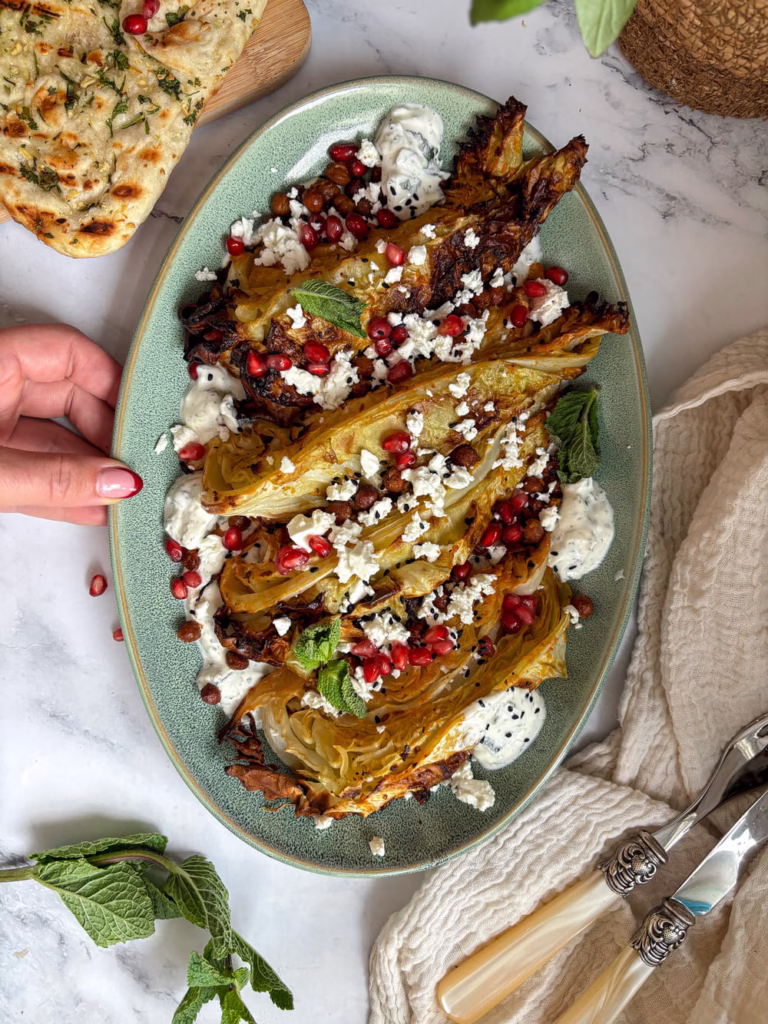 geroosterde spitskool met tahin