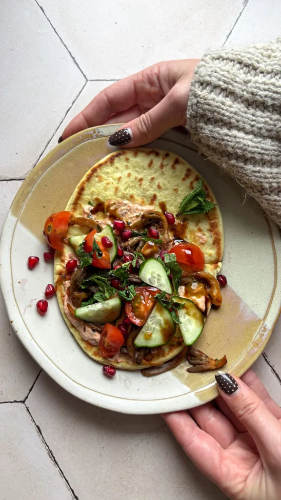 oesterzwam shoarma flatbread