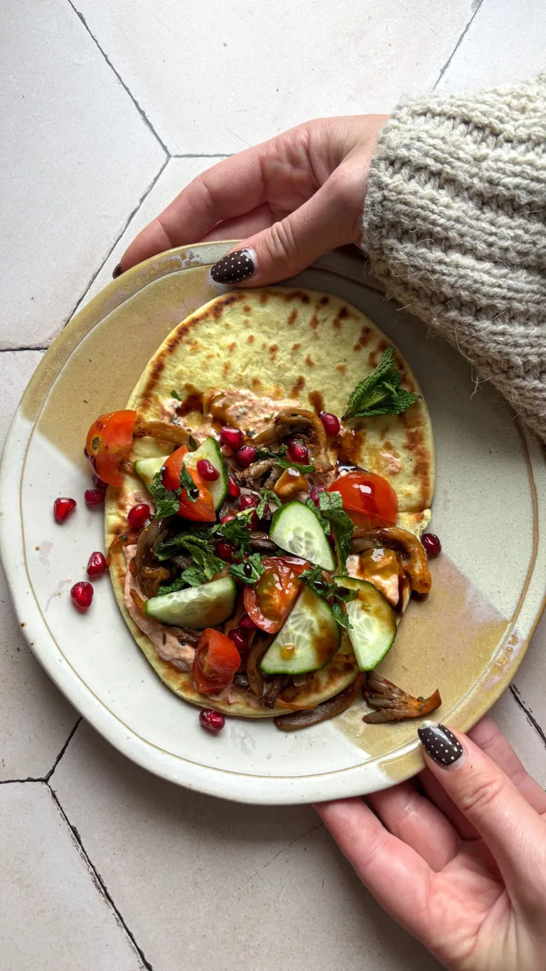 oesterzwam shoarma flatbread